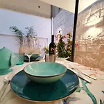 Apartament 187